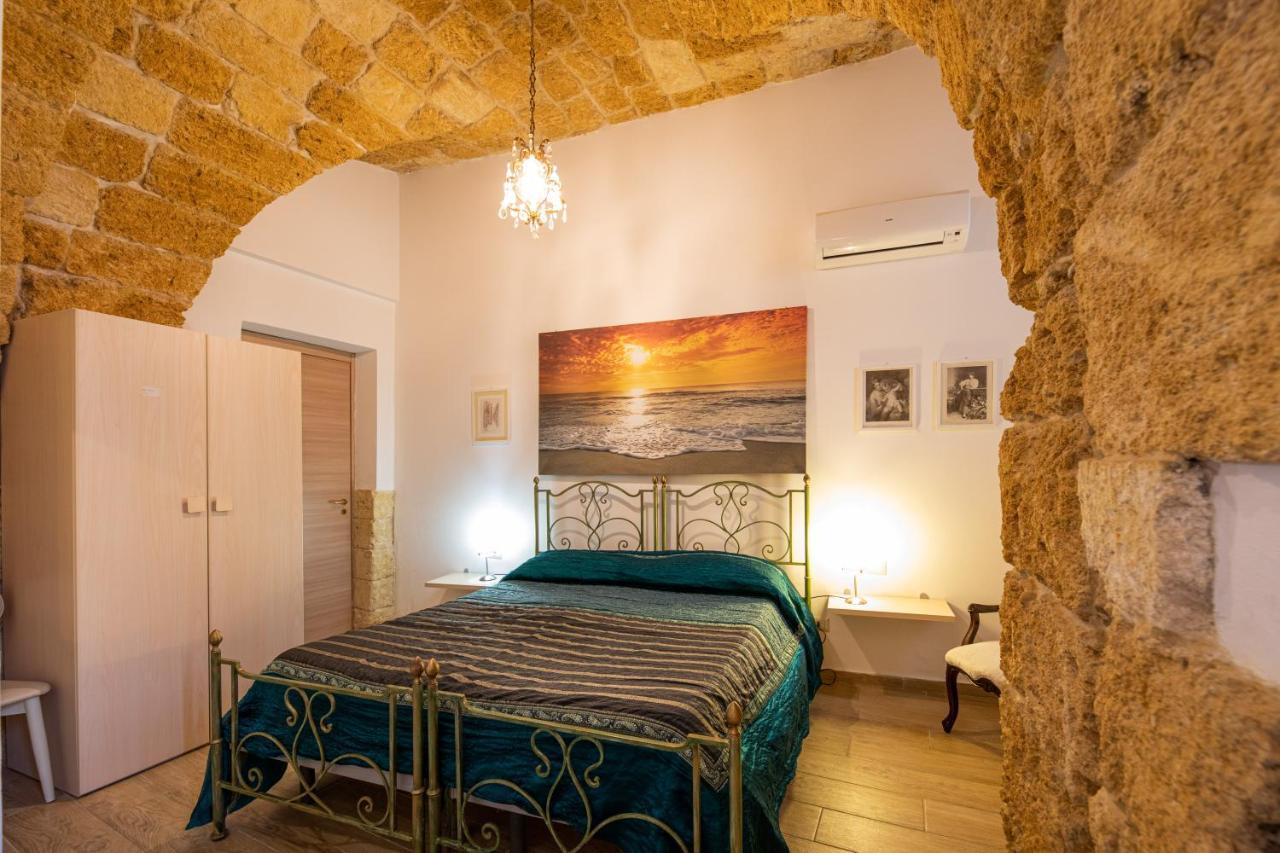 Nonna Iole Apartment Сиракуза Екстериор снимка