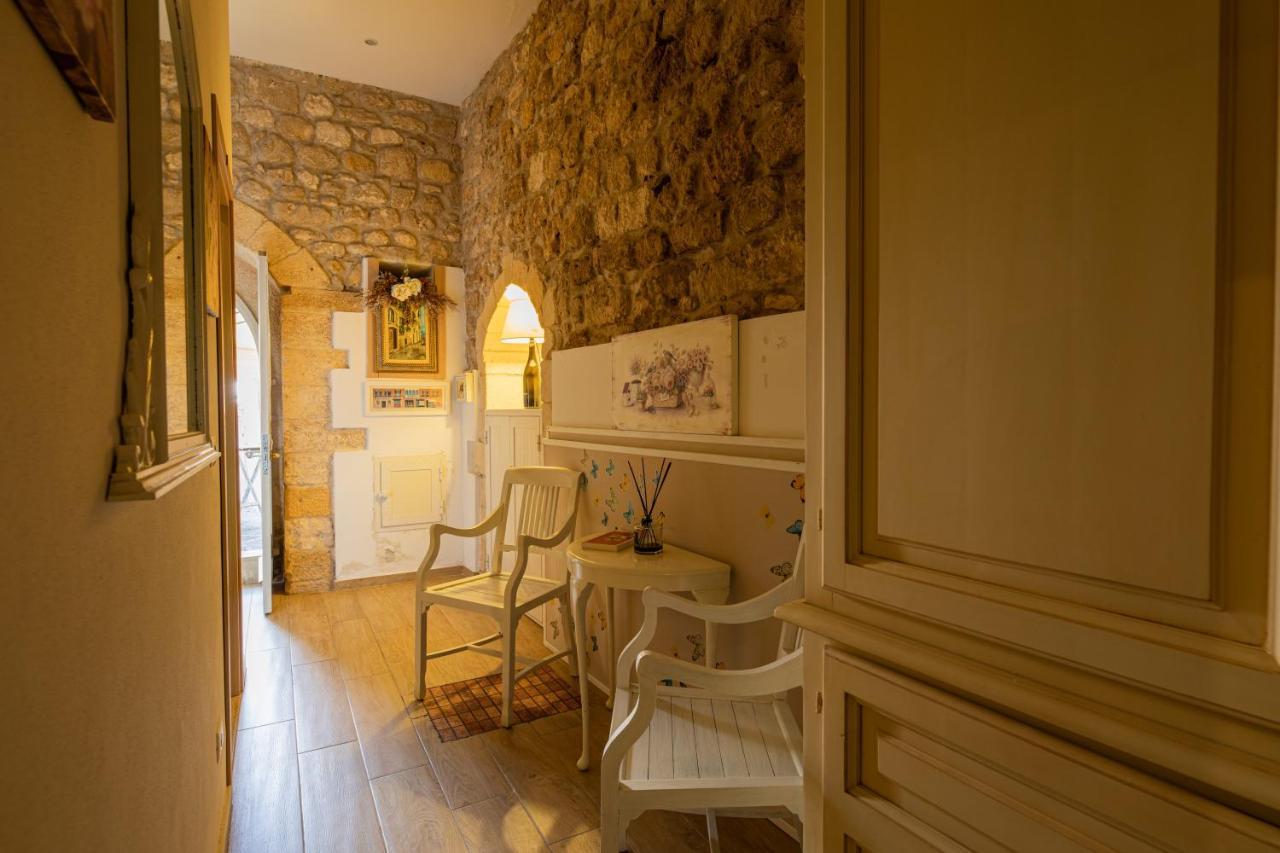Nonna Iole Apartment Сиракуза Екстериор снимка